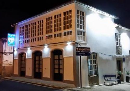 Pensión Domus Gallery Arzúa